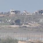 אמהות הלוחמים דורשות לירות על מנת להרוג בעזתים המתקרבים לגדר רץ ברשת צילום לפי 27א לחוק ז"י